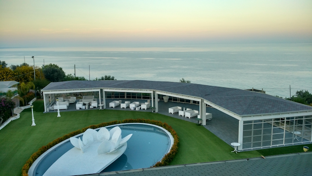 Ristorante di pesce vicino al mare in Calabria